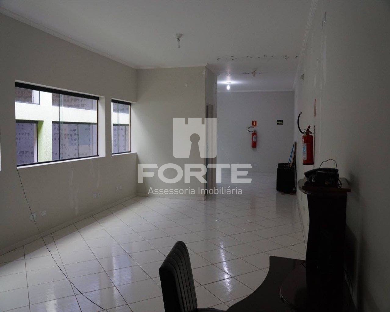 Depósito-Galpão-Armazém à venda, 830m² - Foto 12