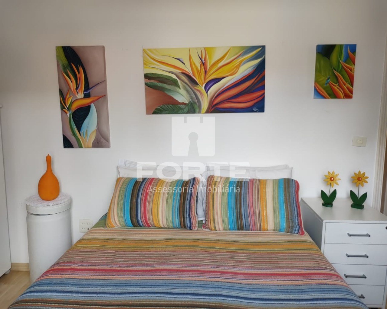 Apartamento à venda com 2 quartos, 52m² - Foto 1