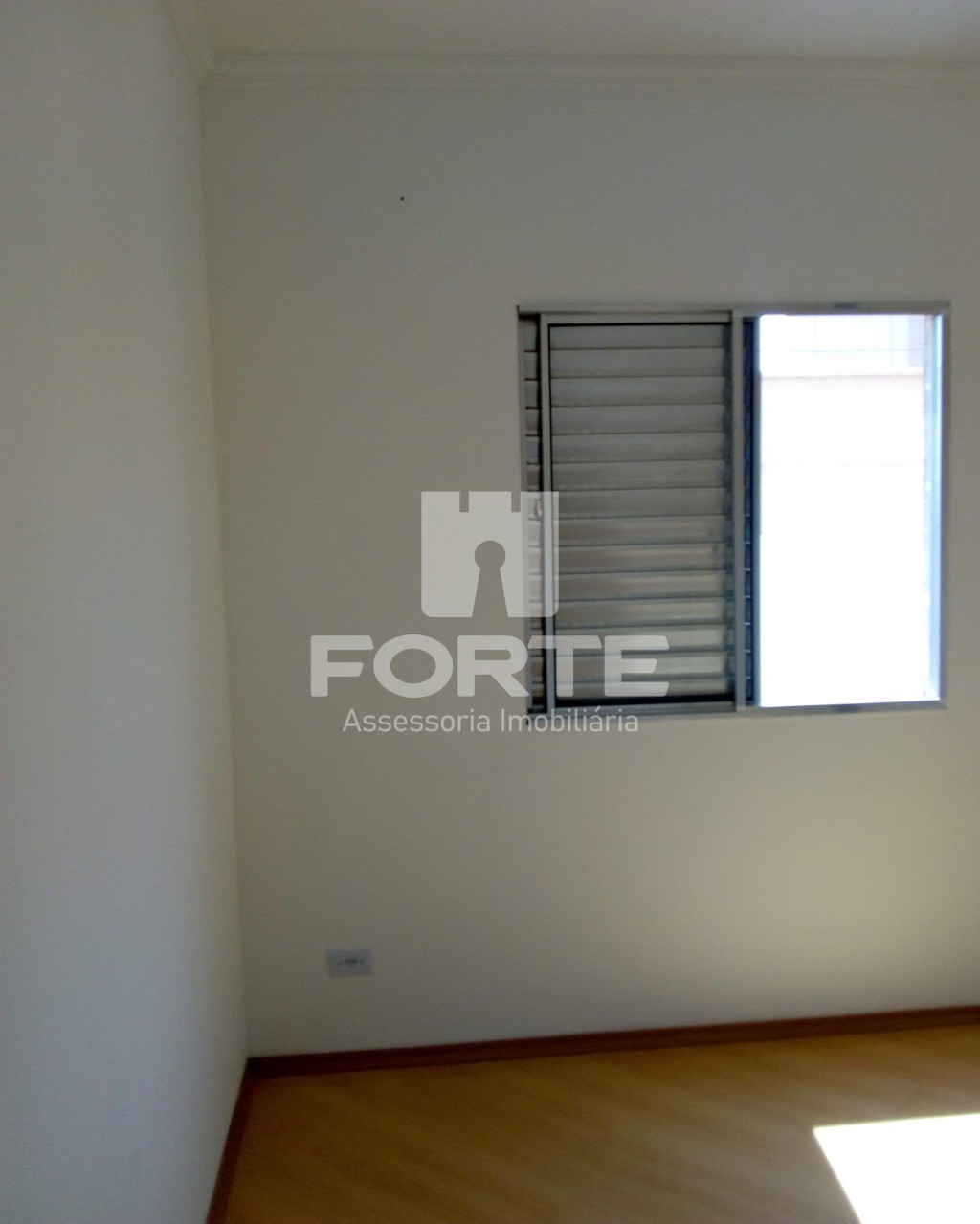 Apartamento à venda com 2 quartos, 63m² - Foto 2