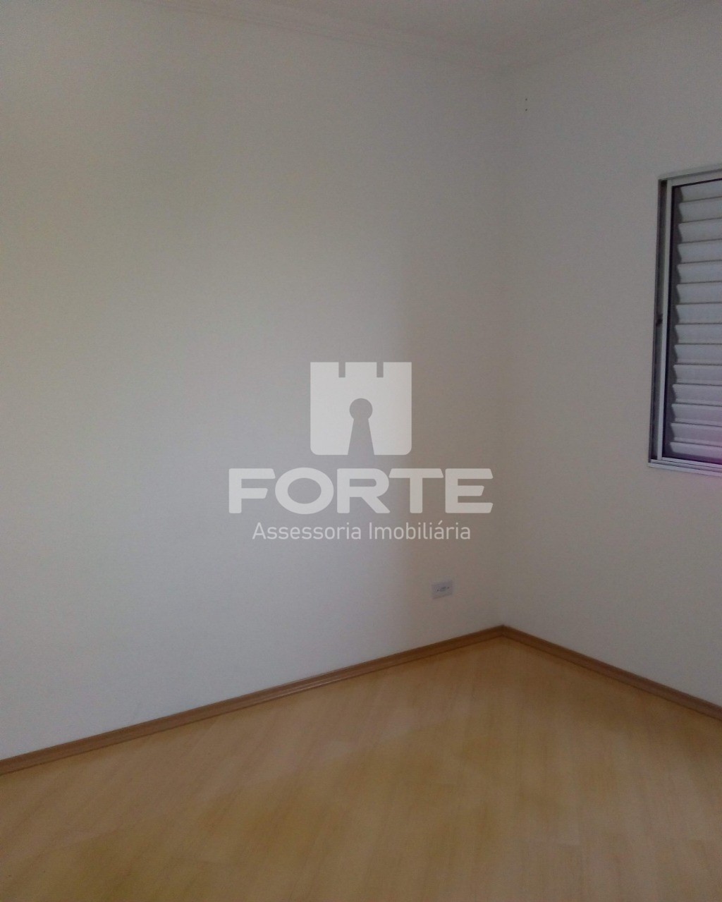 Apartamento à venda com 2 quartos, 63m² - Foto 3