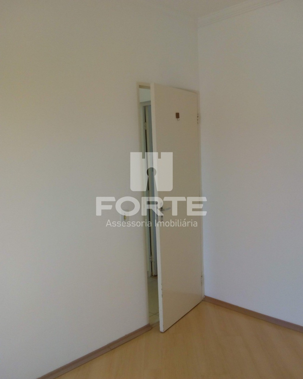 Apartamento à venda com 2 quartos, 63m² - Foto 7