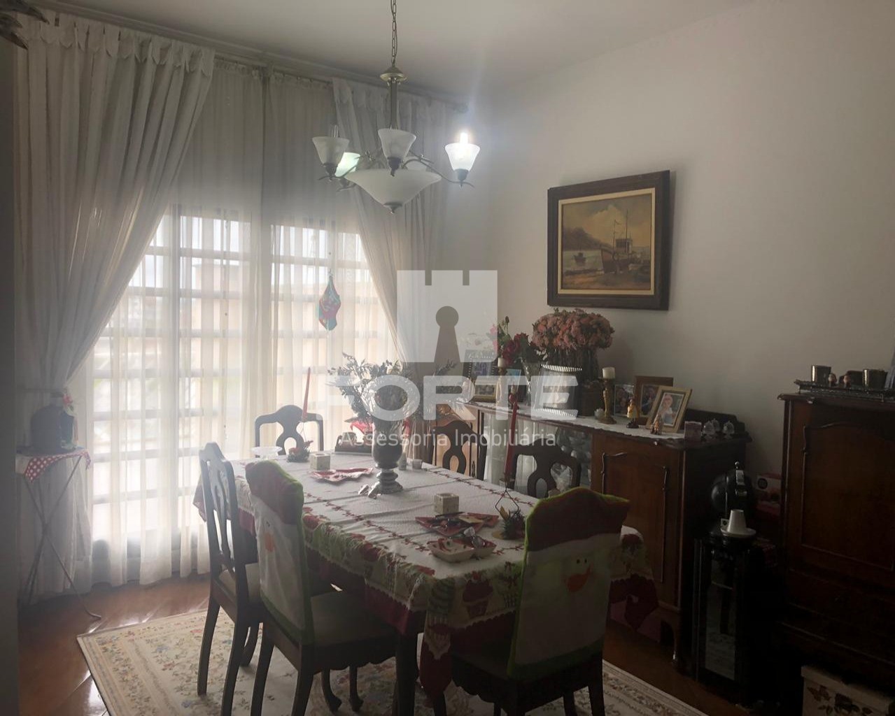 Casa à venda com 3 quartos, 300m² - Foto 3