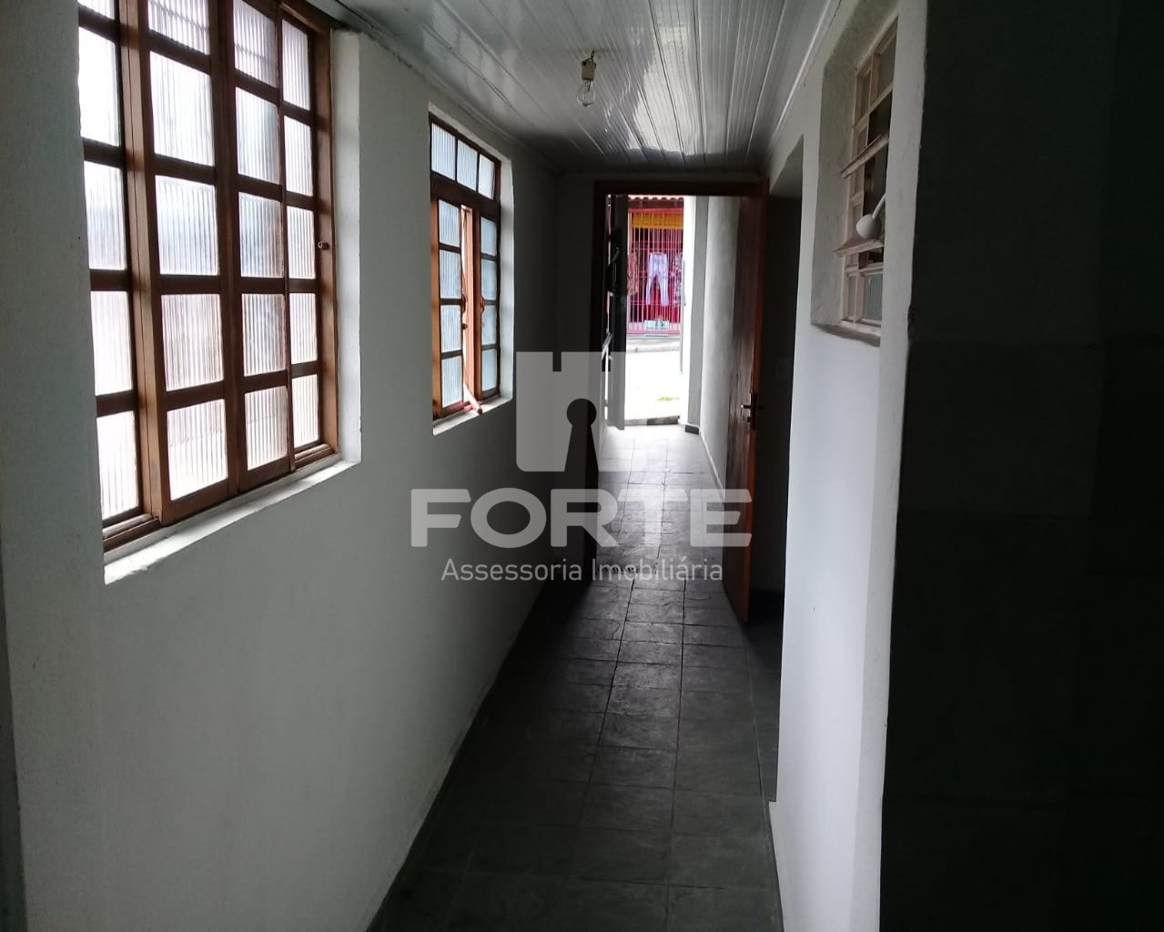 Casa à venda com 2 quartos, 330m² - Foto 17