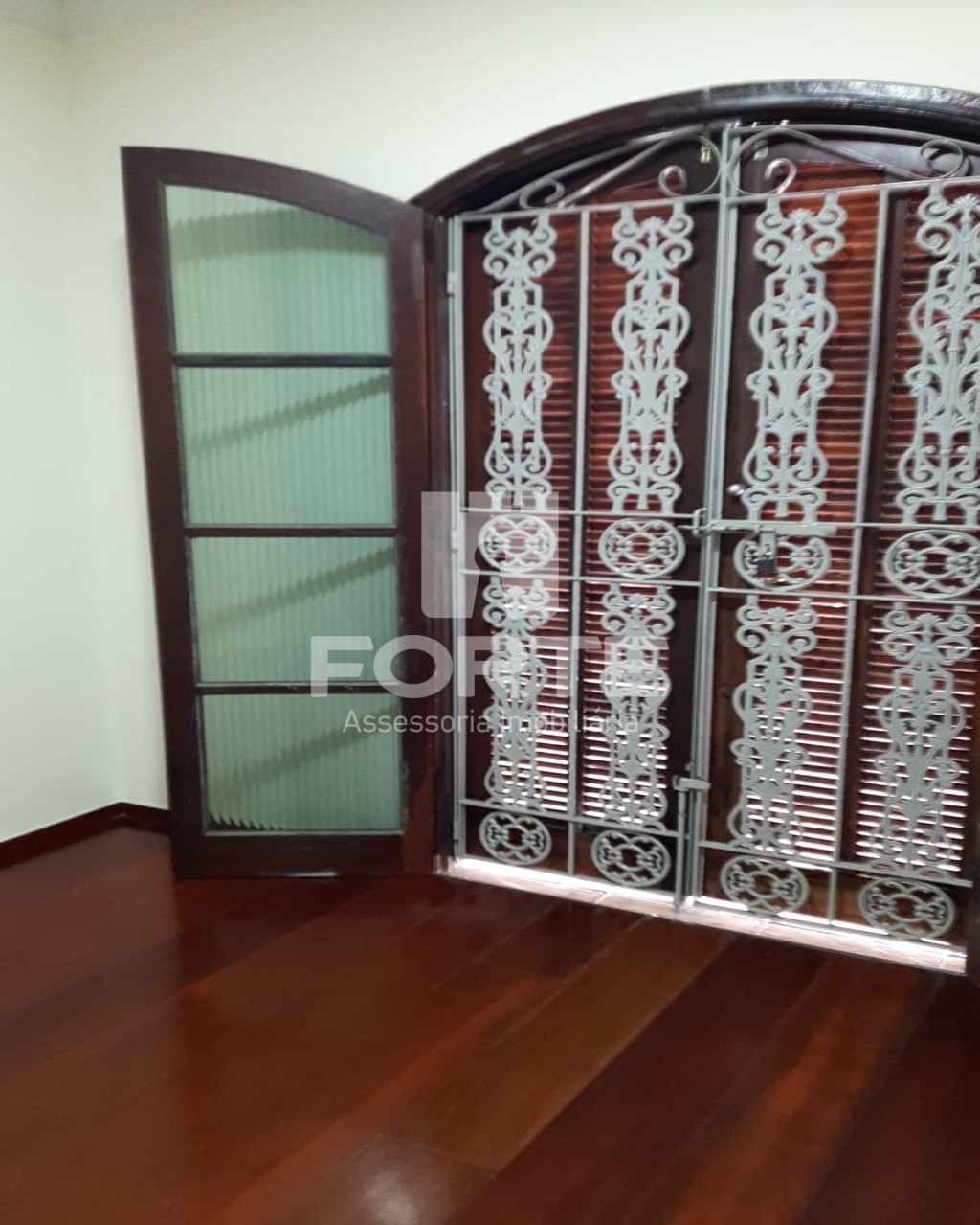 Prédio Inteiro à venda e aluguel com 4 quartos, 250m² - Foto 29