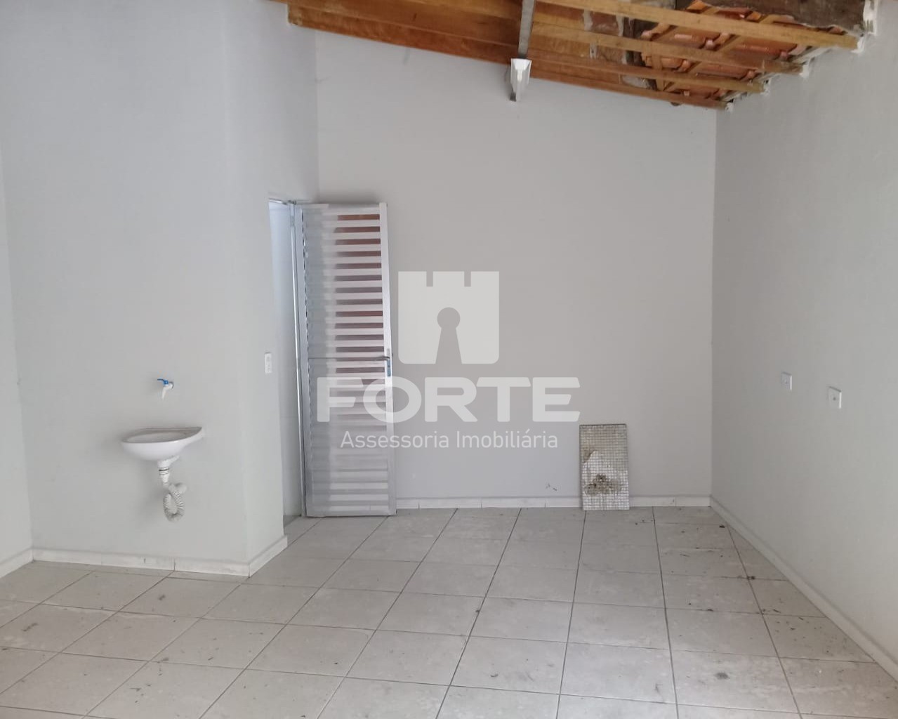 Casa à venda com 2 quartos, 330m² - Foto 13