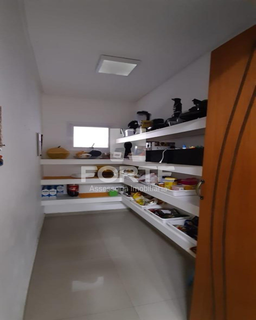 Casa à venda com 4 quartos, 290m² - Foto 26