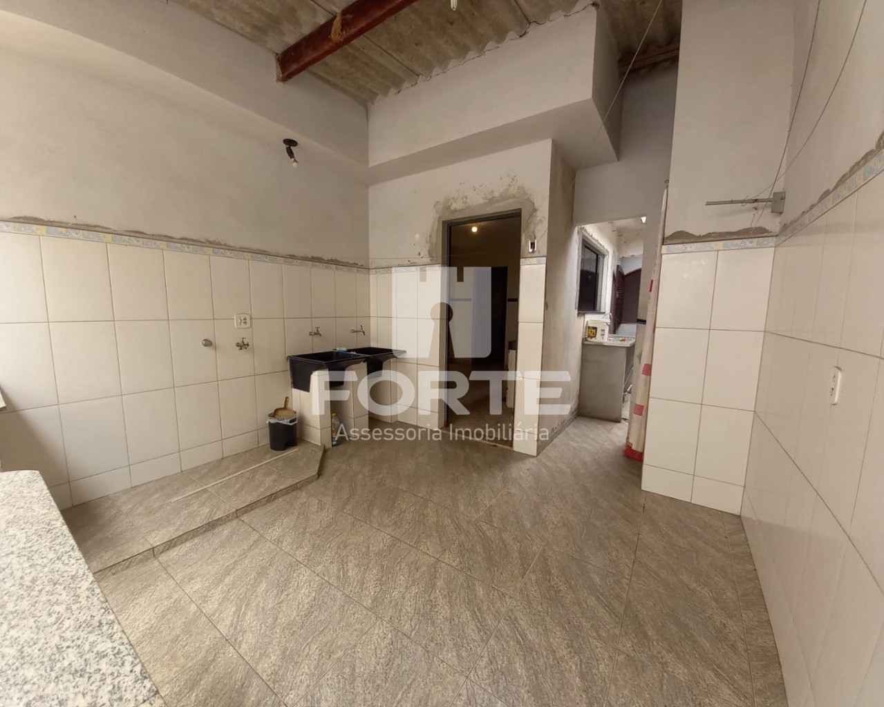 Casa à venda com 3 quartos, 300m² - Foto 20