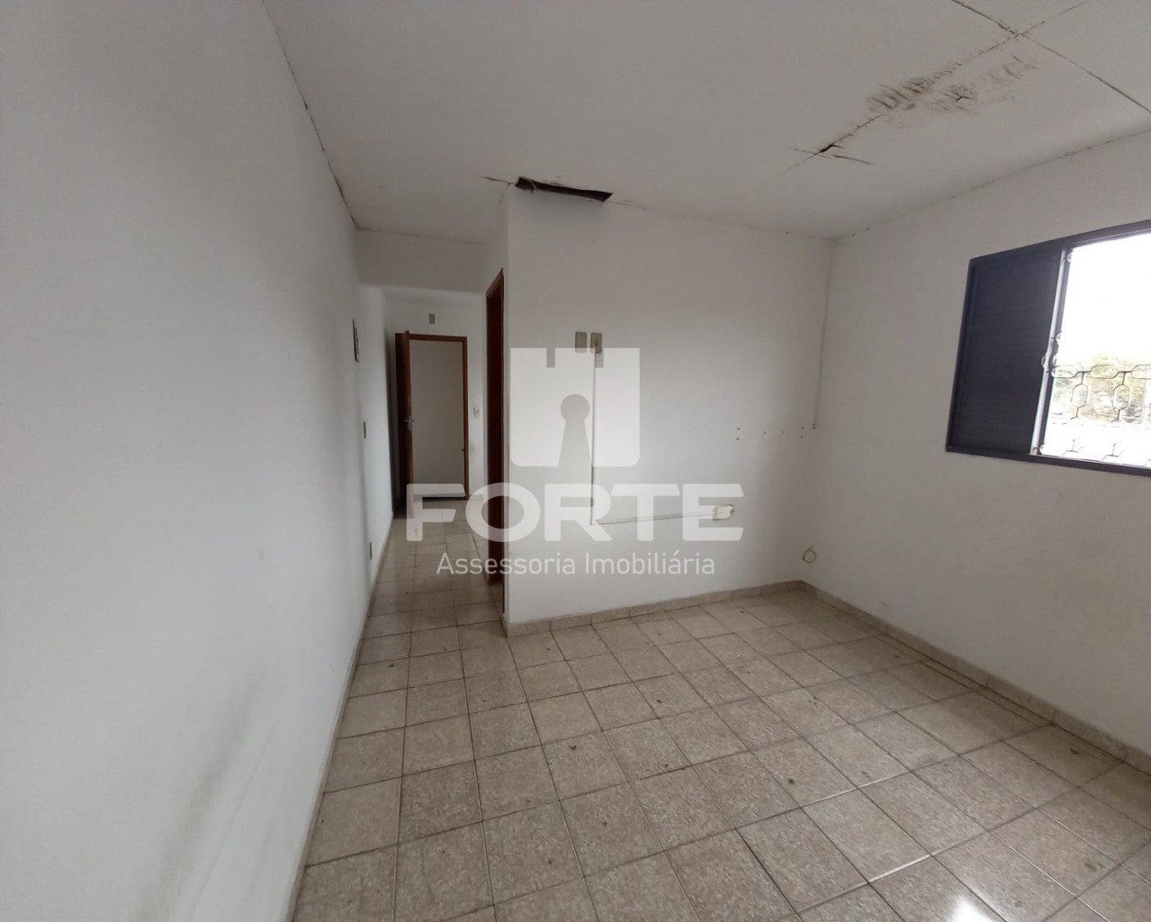 Casa à venda com 3 quartos, 300m² - Foto 31