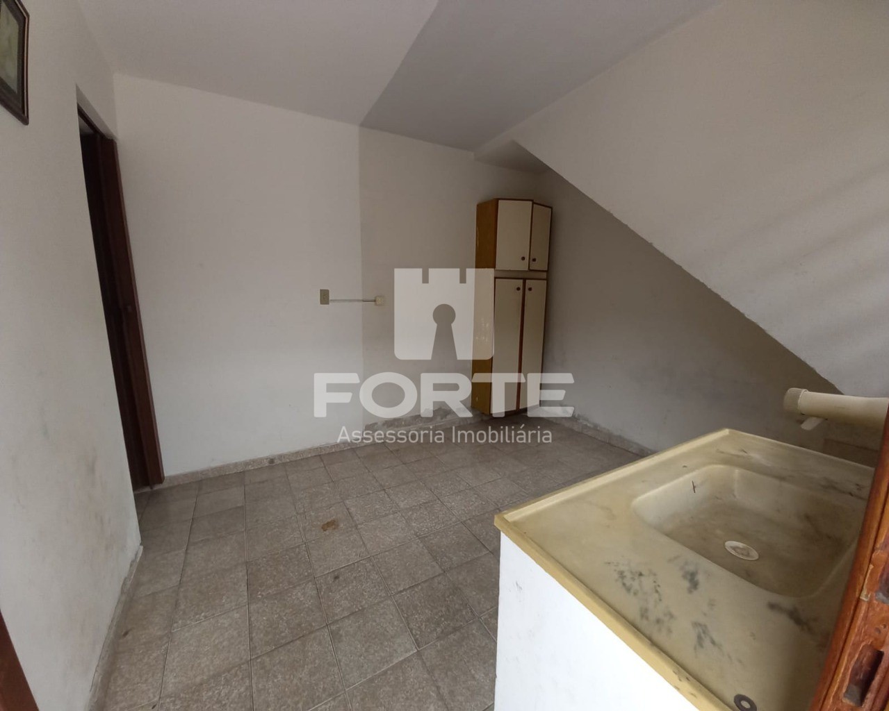 Casa à venda com 3 quartos, 300m² - Foto 11