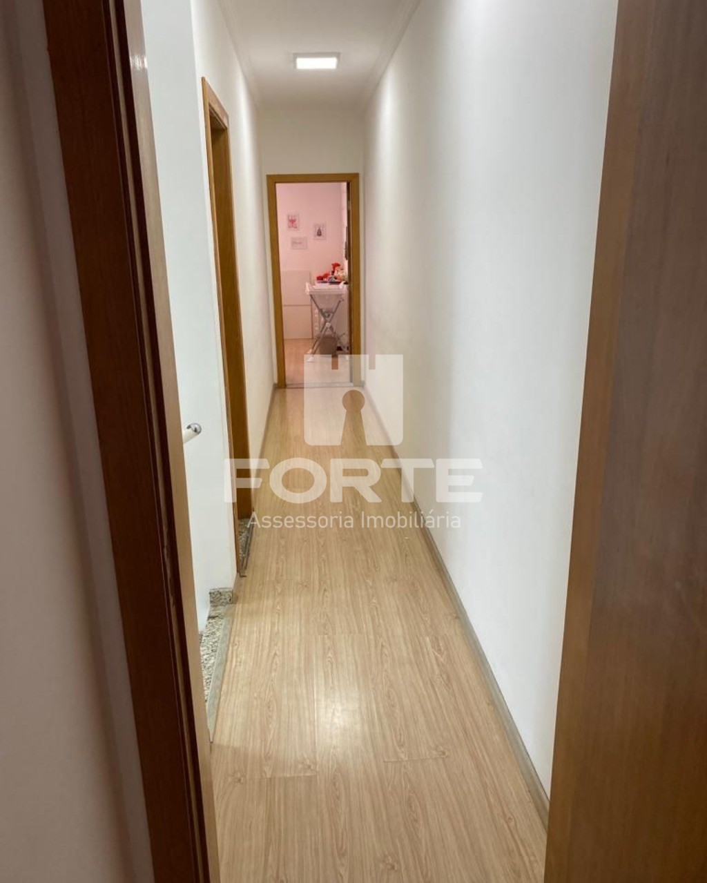 Casa à venda com 3 quartos, 200m² - Foto 19