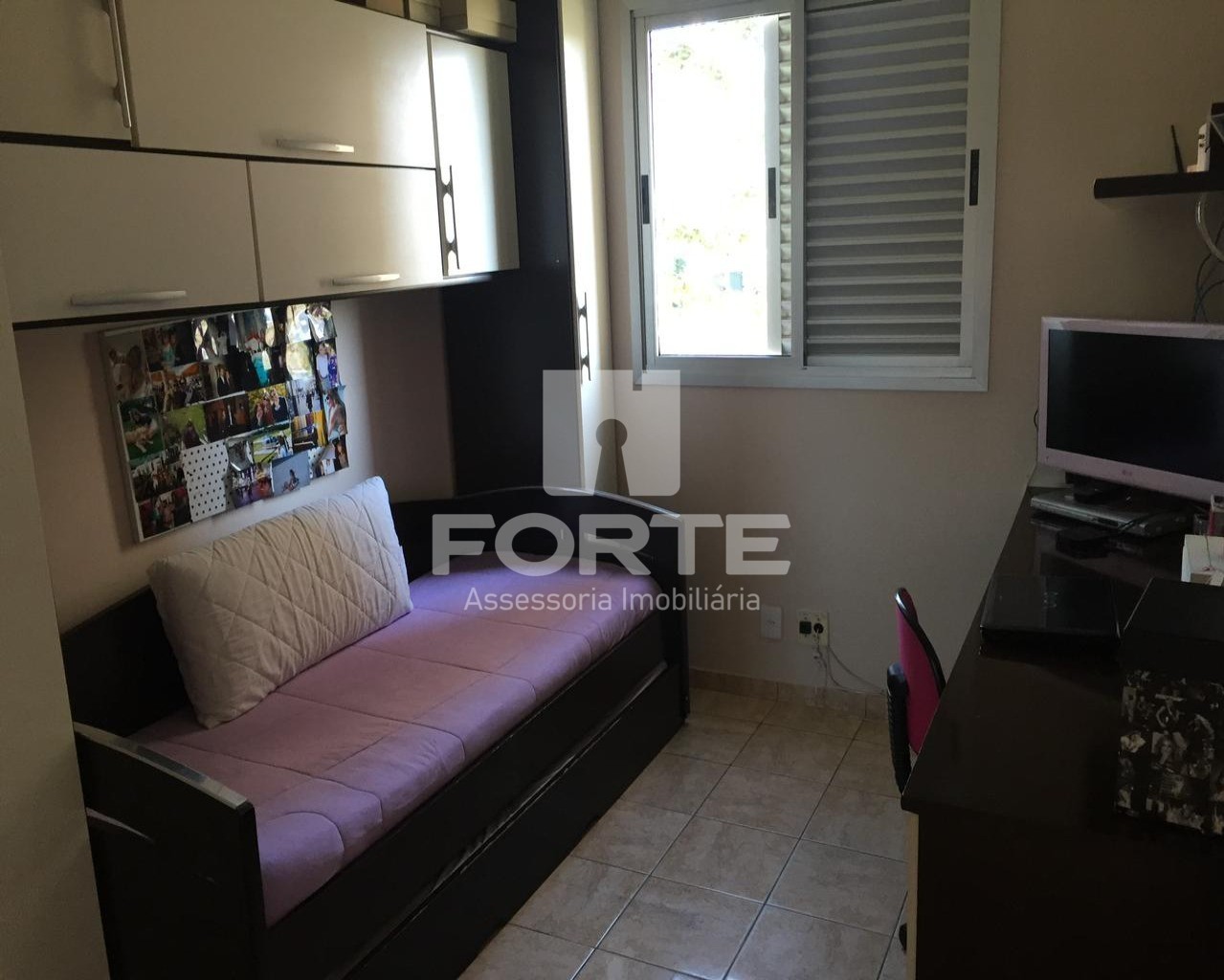 Apartamento à venda com 3 quartos, 90m² - Foto 3