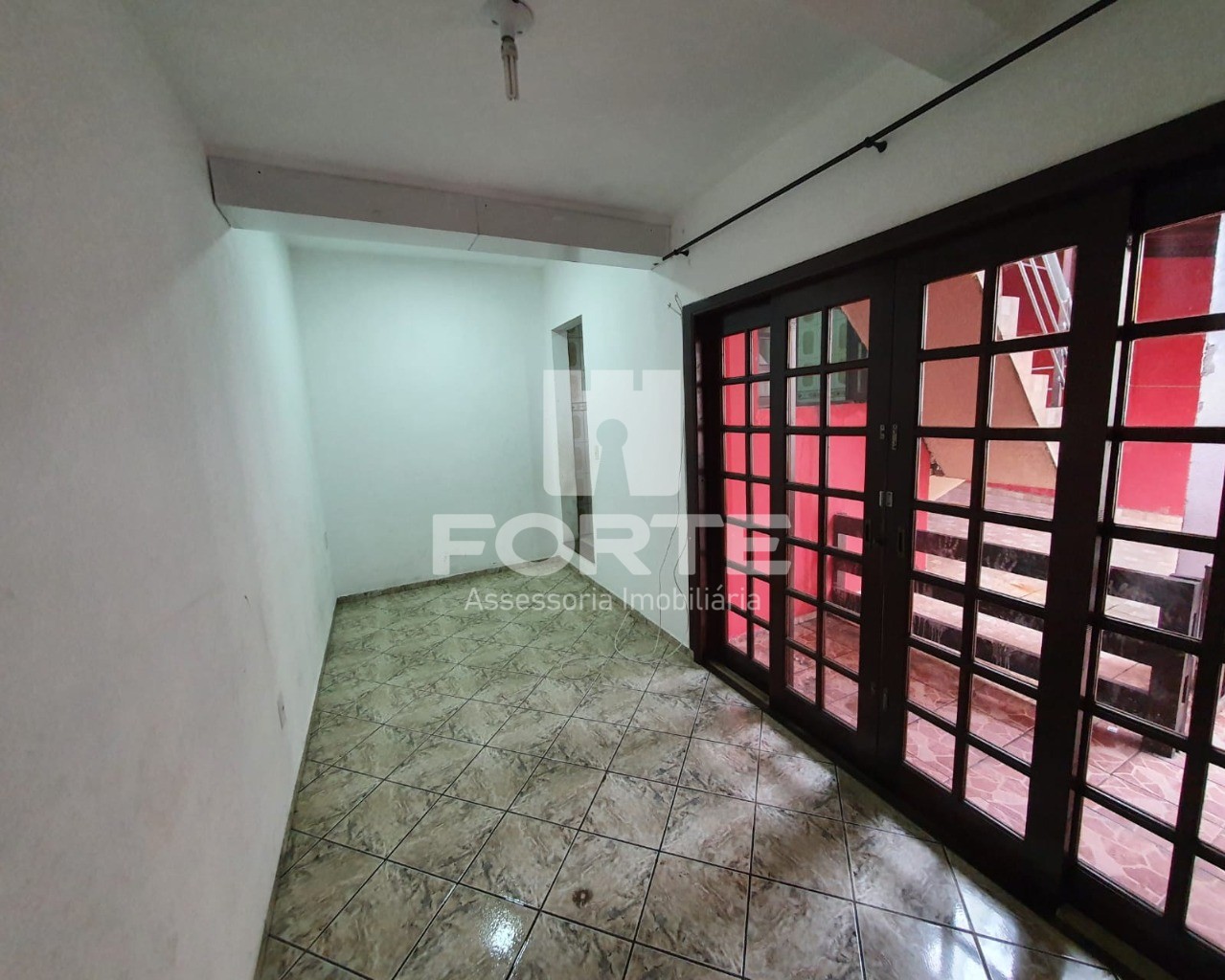 Casa à venda com 4 quartos, 320m² - Foto 12