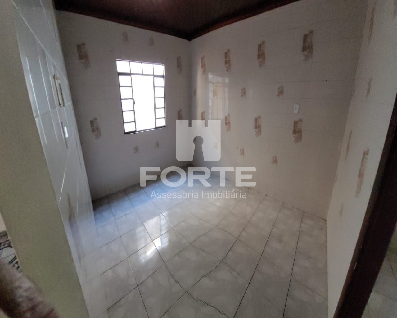 Casa à venda com 2 quartos, 500m² - Foto 7