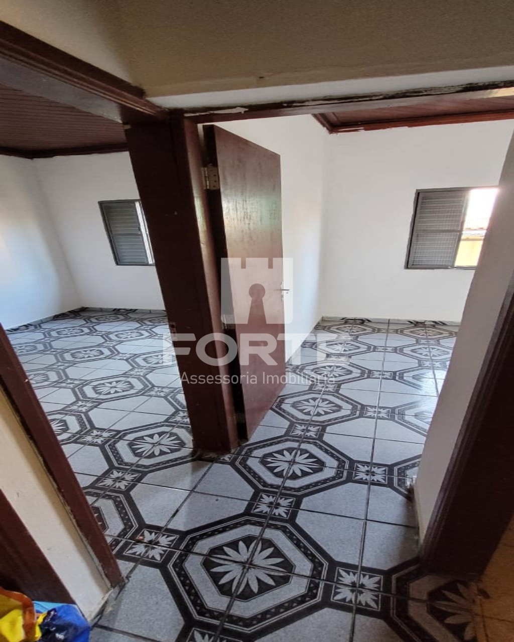 Casa à venda com 2 quartos, 500m² - Foto 10