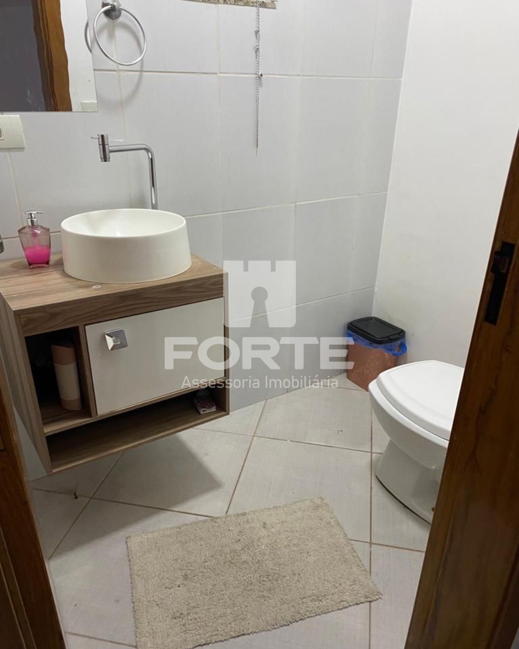 Casa à venda com 3 quartos, 200m² - Foto 10