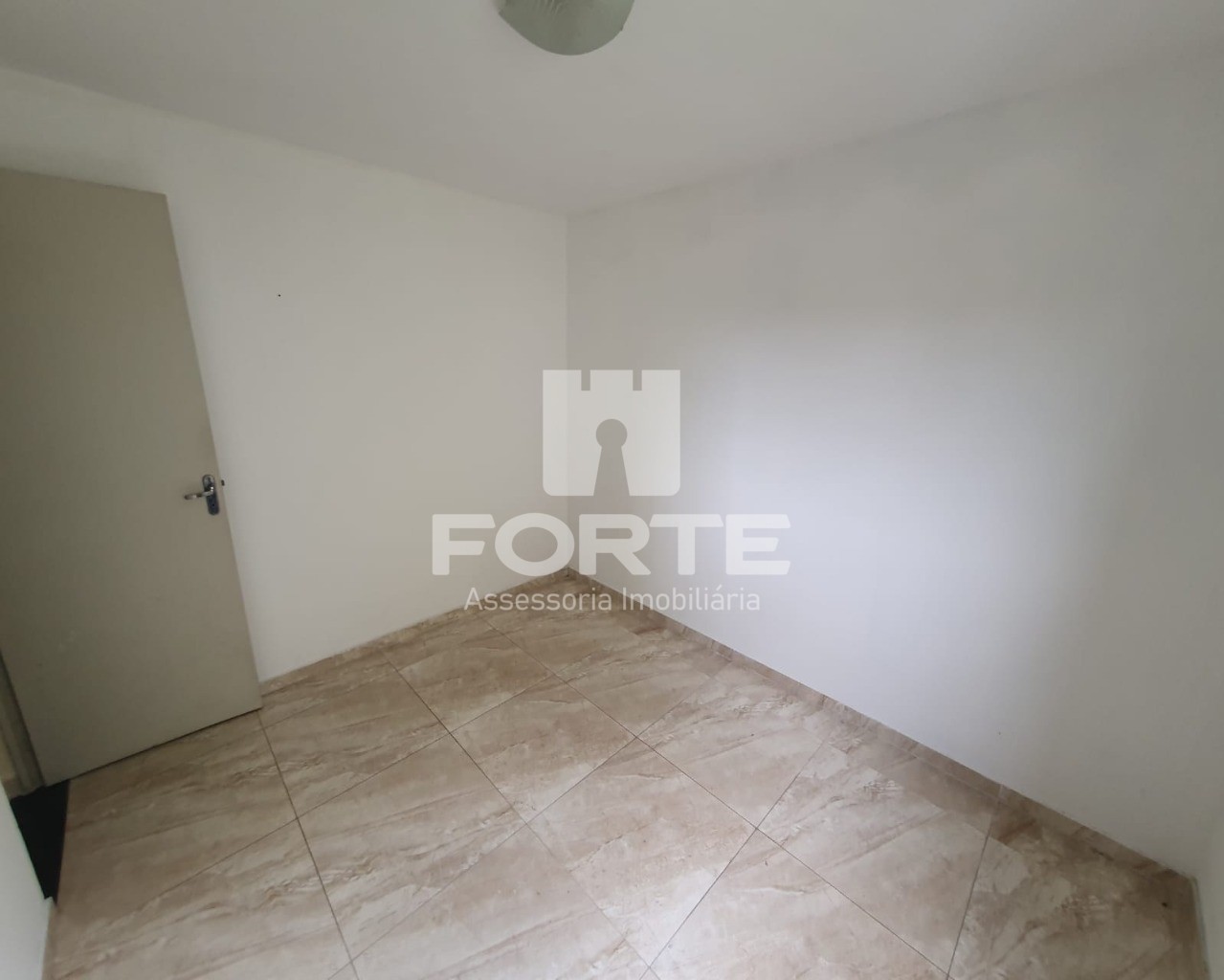 Apartamento para alugar com 2 quartos, 44m² - Foto 11