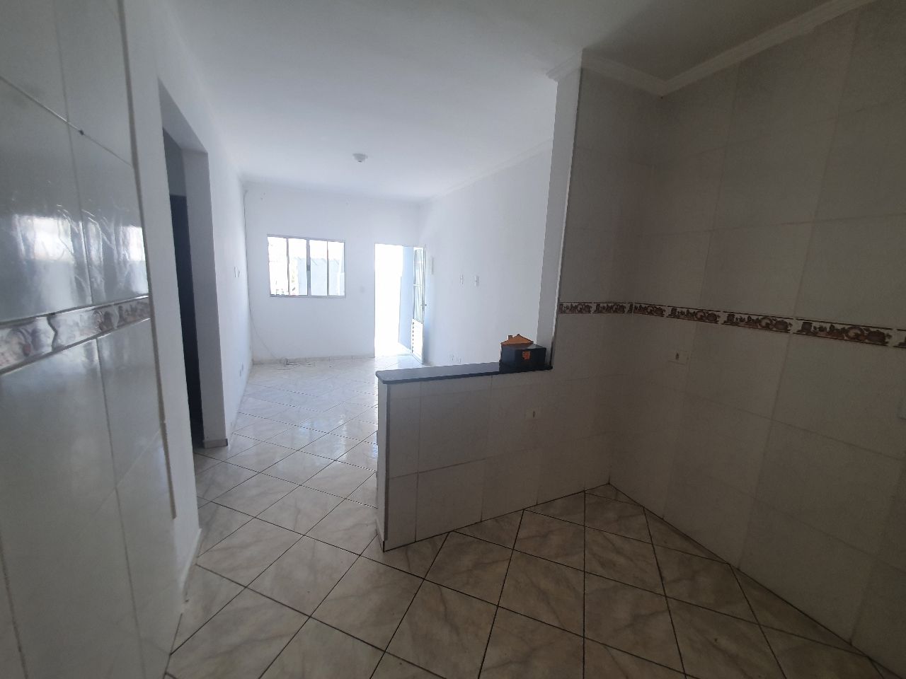 Casa à venda com 2 quartos, 70m² - Foto 12