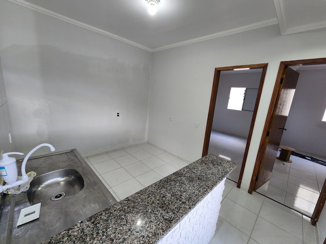 Casa à venda com 2 quartos, 46m² - Foto 5