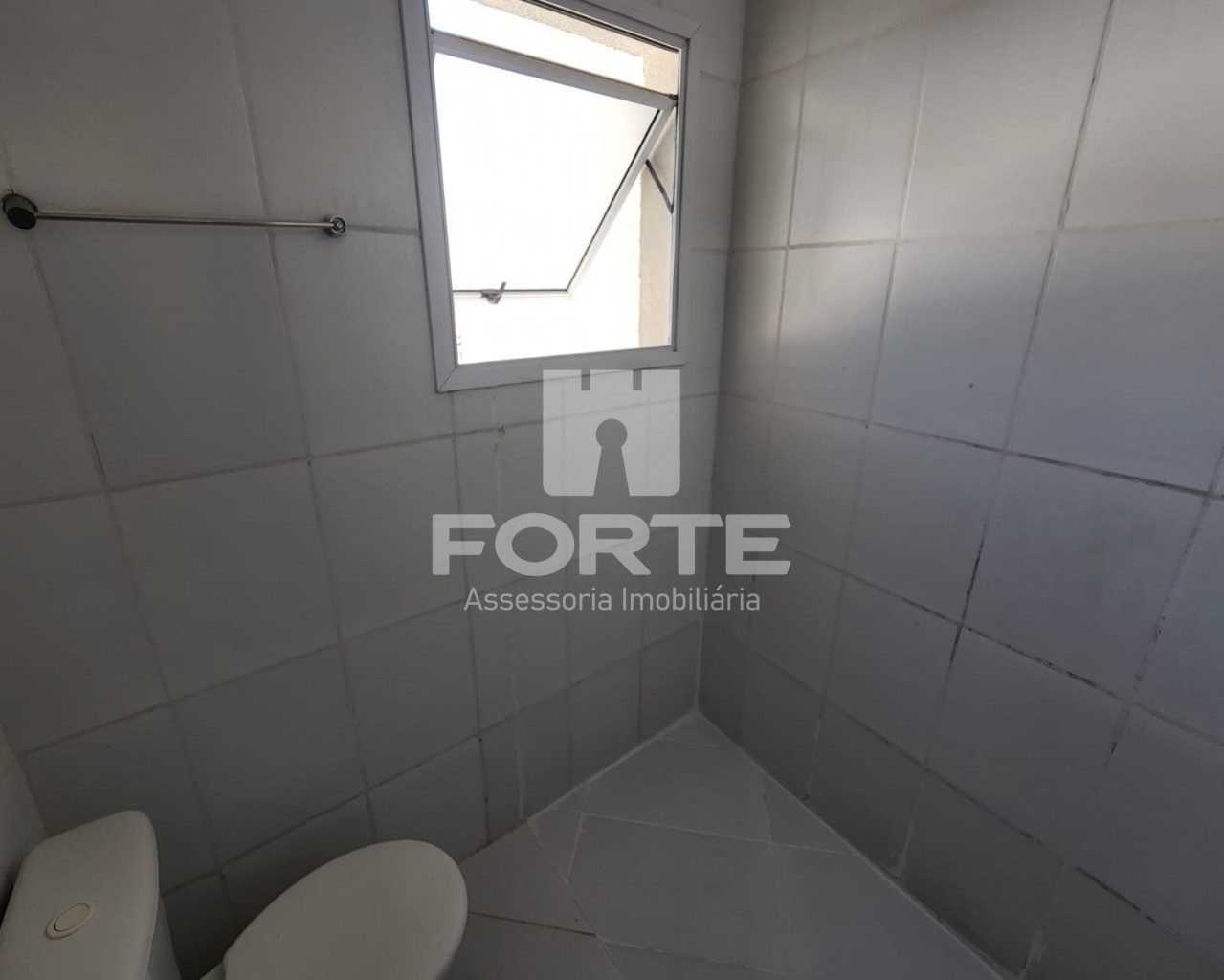 Casa para alugar com 3 quartos, 85m² - Foto 13