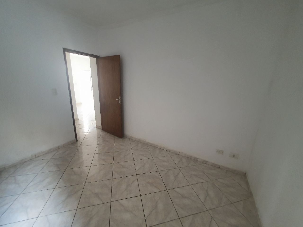 Casa à venda com 2 quartos, 70m² - Foto 22