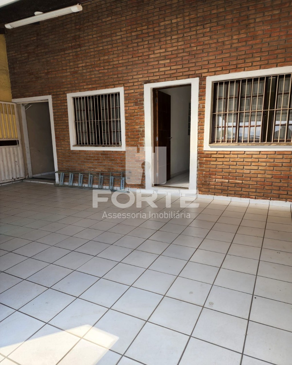 Casa à venda com 2 quartos, 150m² - Foto 39