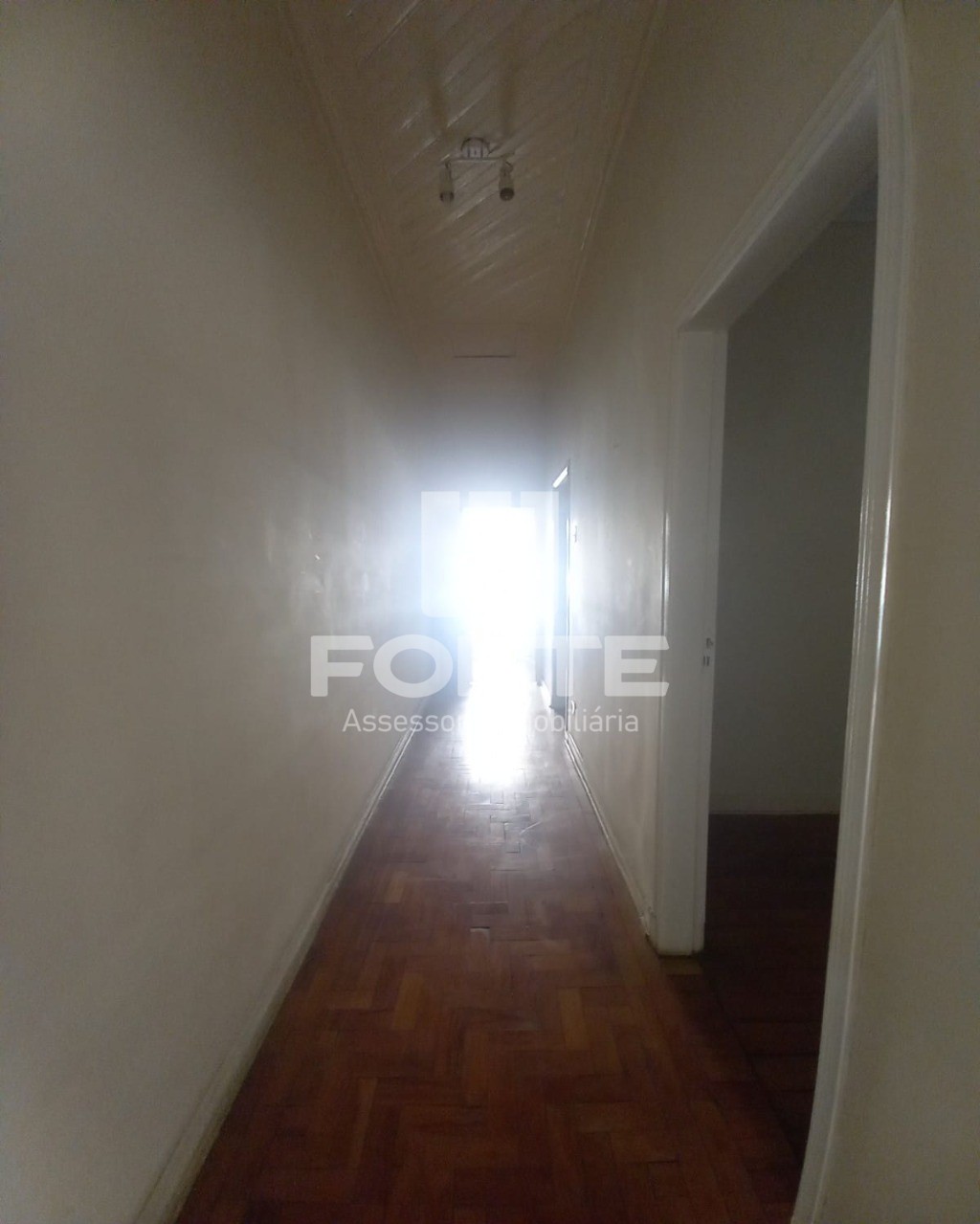 Prédio Inteiro à venda e aluguel com 3 quartos, 158m² - Foto 25