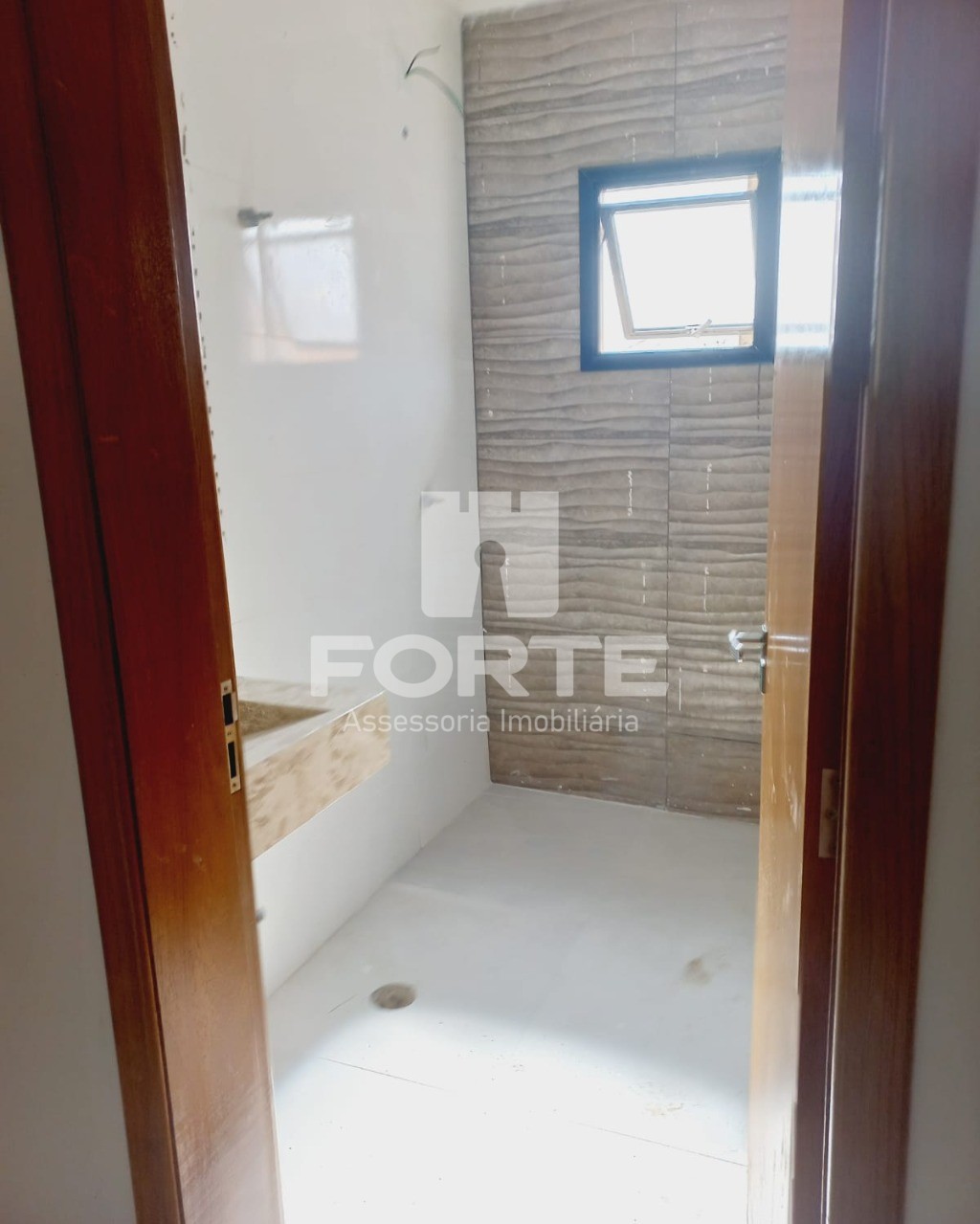 Casa à venda com 3 quartos, 125m² - Foto 4