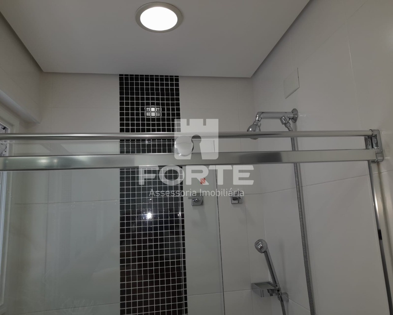 Apartamento à venda com 3 quartos, 105m² - Foto 23