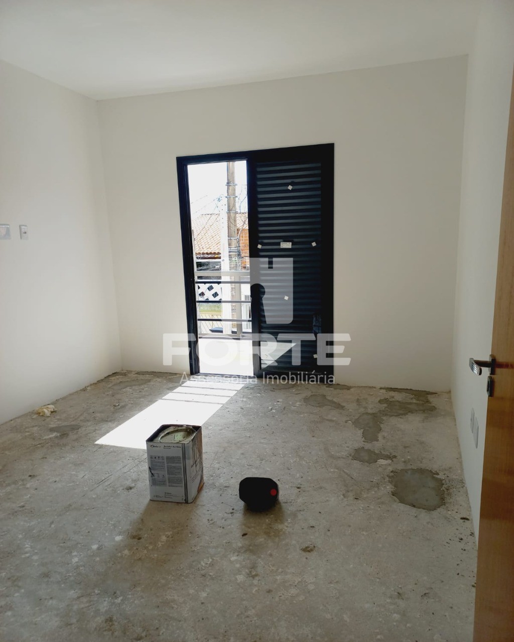 Casa à venda com 3 quartos, 125m² - Foto 2