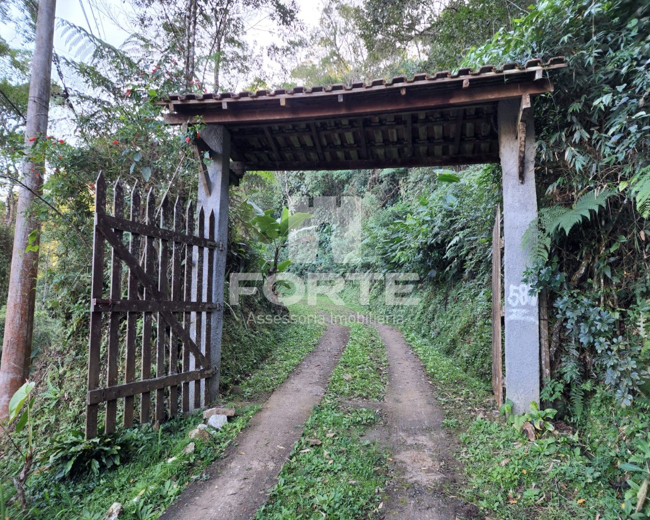 Chácara à venda com 3 quartos, 13000m² - Foto 6