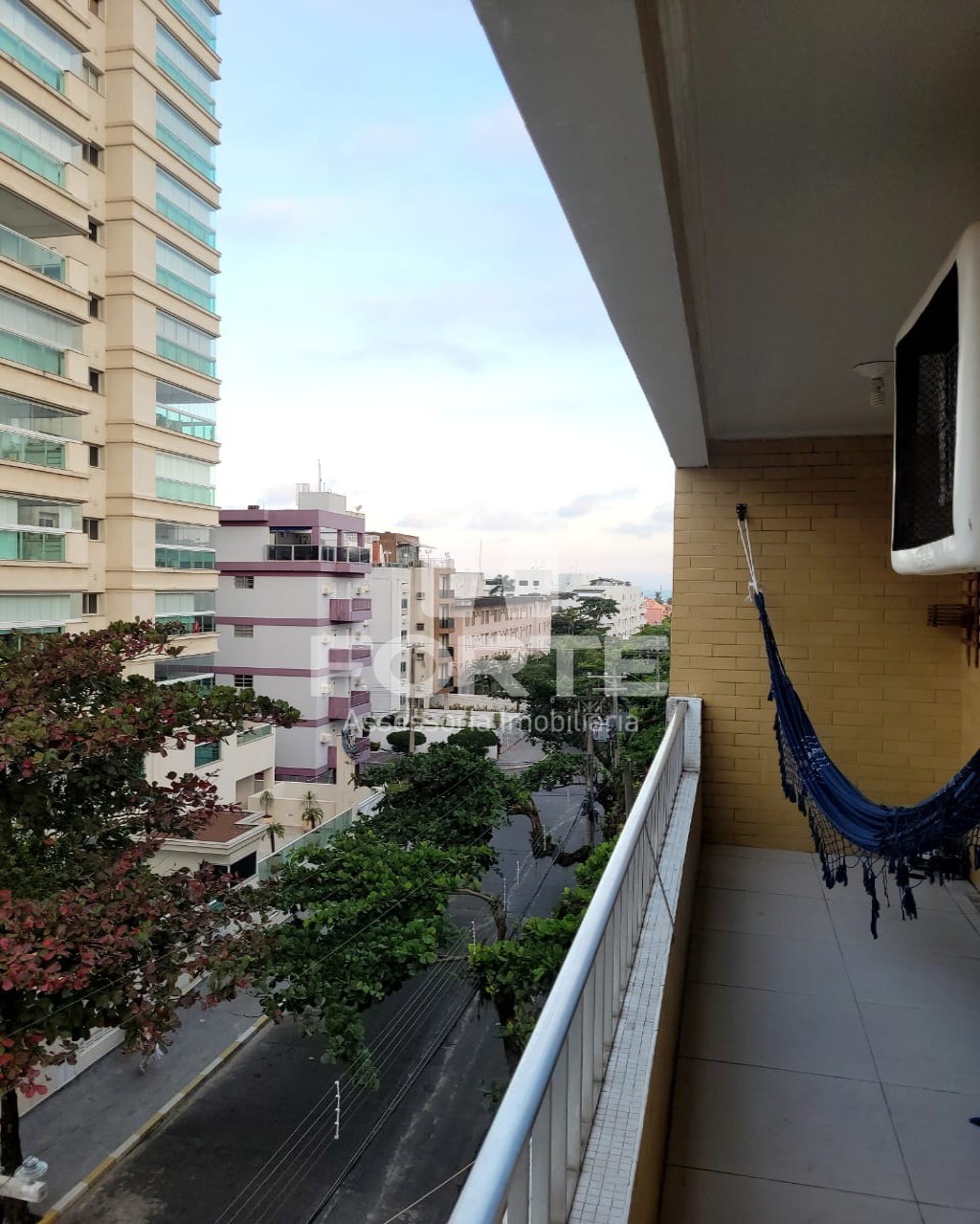 Apartamento à venda com 3 quartos, 135m² - Foto 21