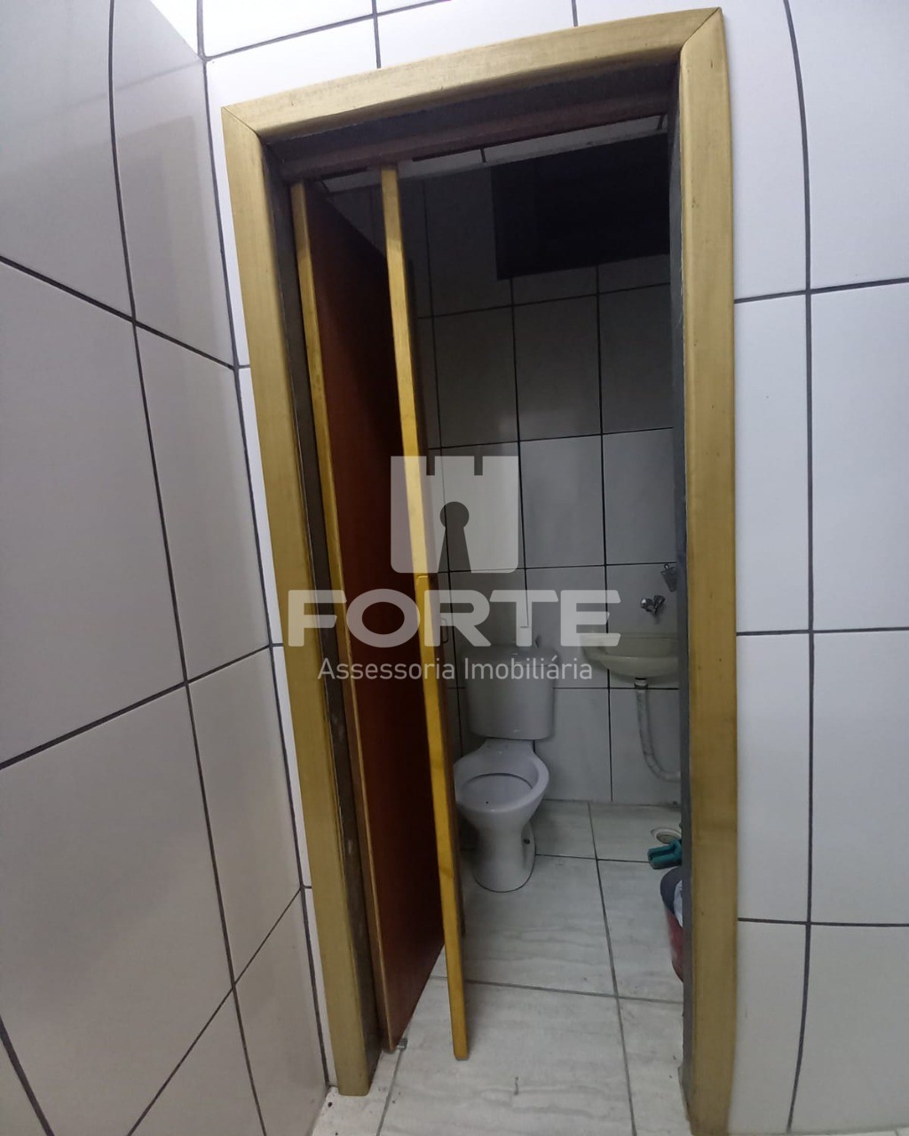 Loja-Salão para alugar, 61m² - Foto 11