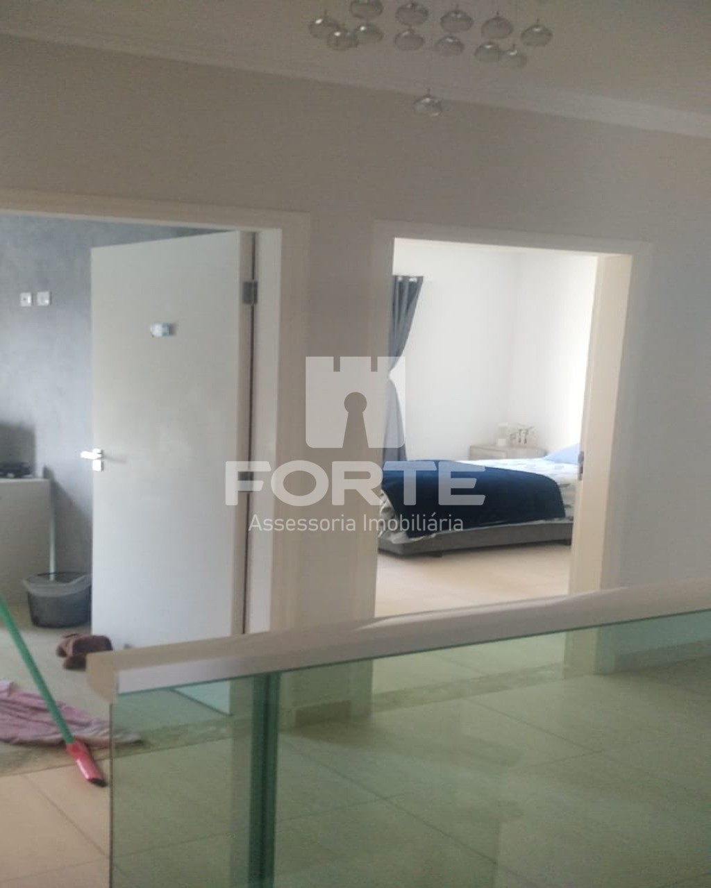 Casa à venda com 3 quartos, 300m² - Foto 16