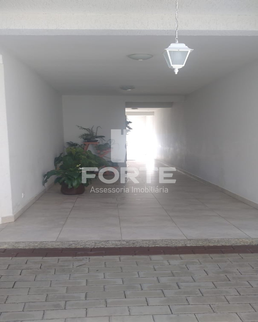 Casa à venda com 3 quartos, 300m² - Foto 7