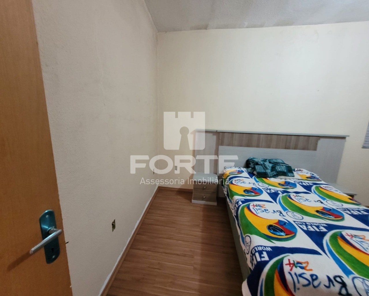 Casa à venda com 3 quartos, 375m² - Foto 2