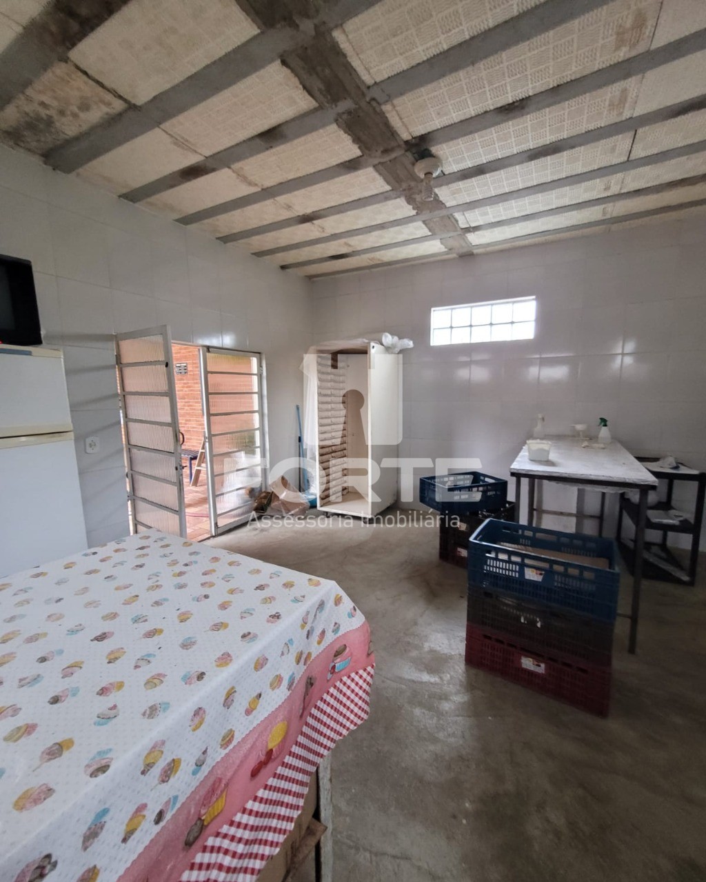 Casa à venda com 2 quartos, 500m² - Foto 16