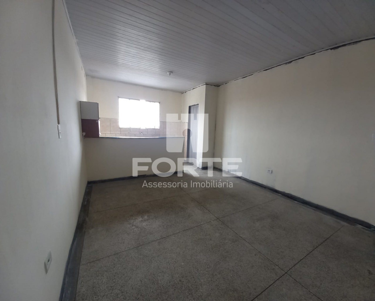 Casa para alugar com 1 quarto, 43m² - Foto 1