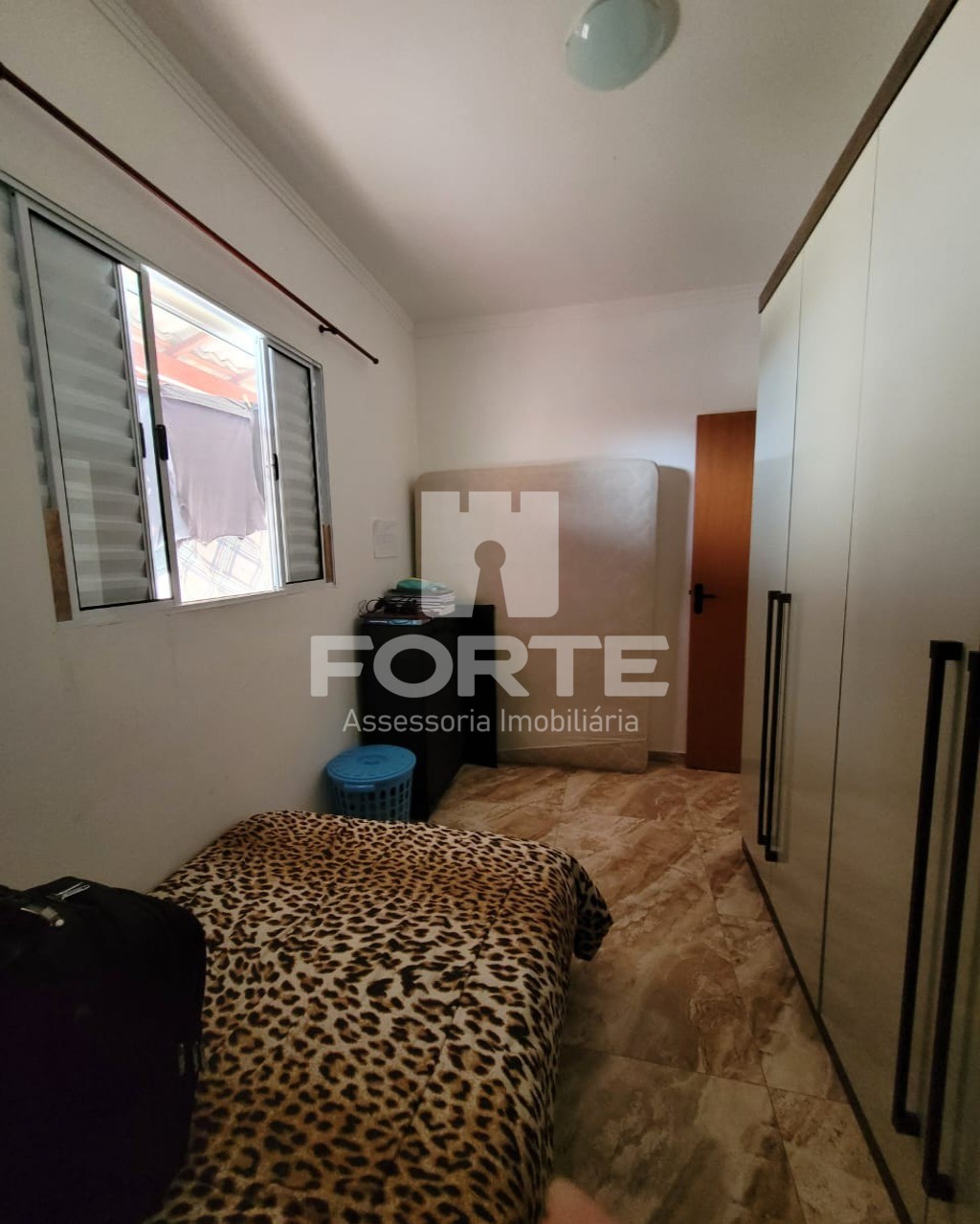 Casa à venda com 2 quartos, 250m² - Foto 19