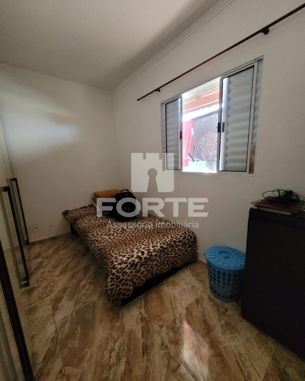 Casa à venda com 2 quartos, 250m² - Foto 18