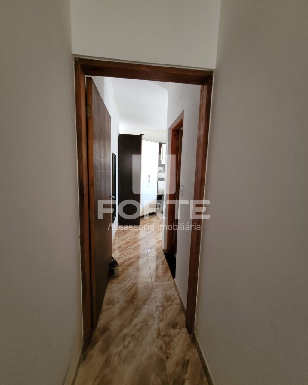 Casa à venda com 2 quartos, 250m² - Foto 21