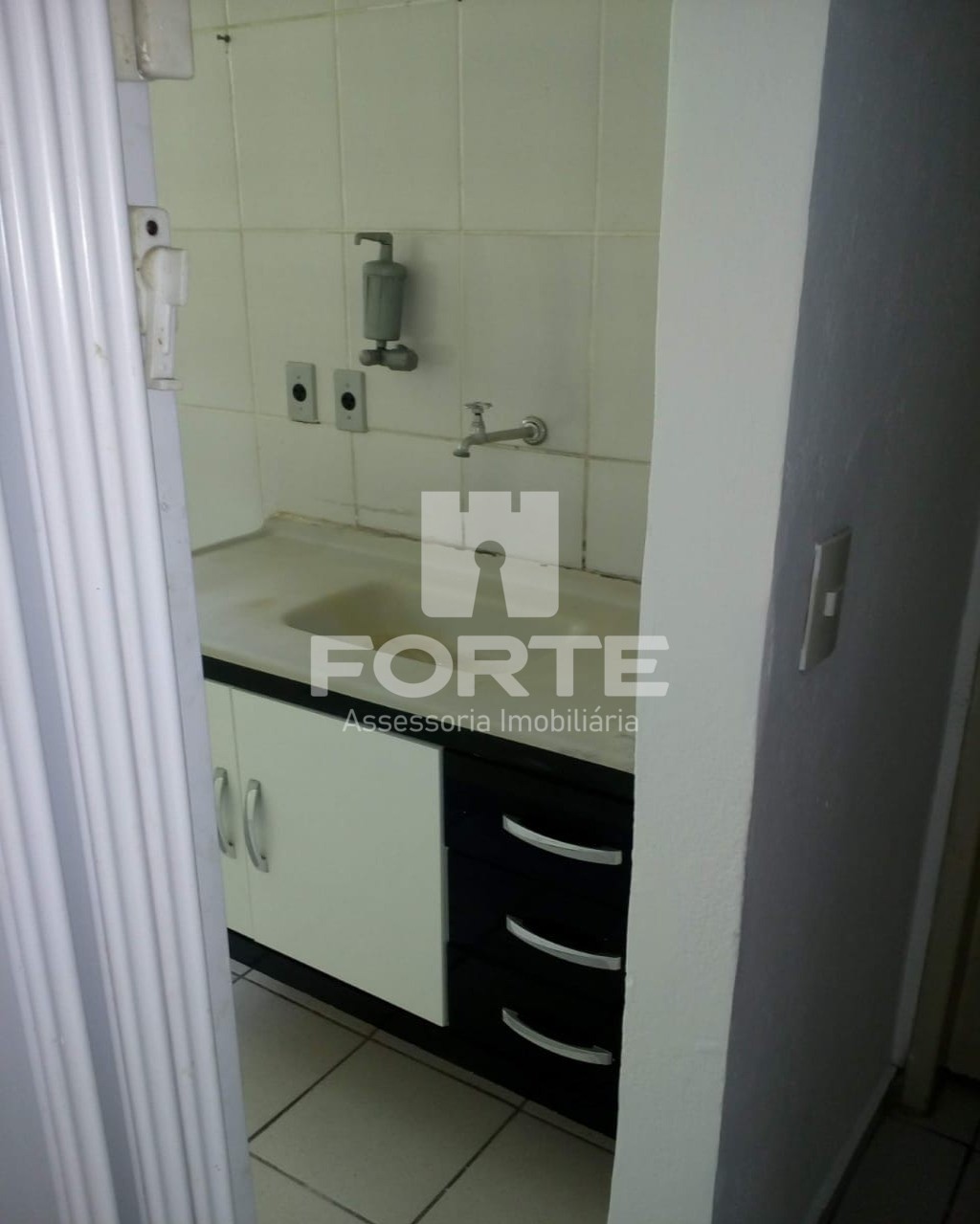 Apartamento à venda com 2 quartos, 48m² - Foto 9