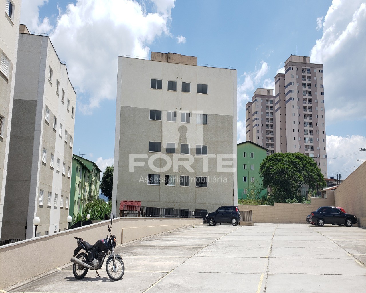 Apartamento à venda com 3 quartos, 50m² - Foto 11