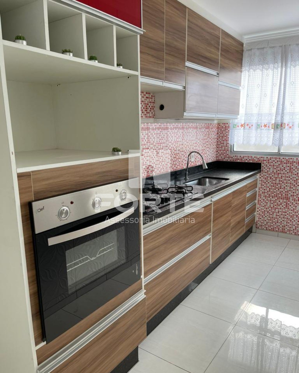 Apartamento à venda com 3 quartos, 112m² - Foto 1