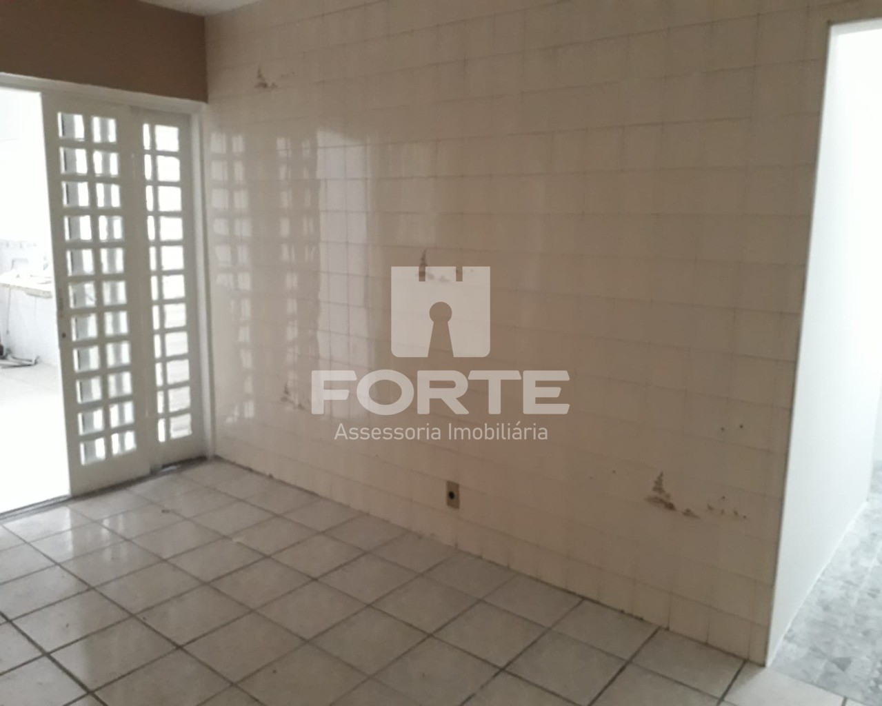 Casa à venda com 2 quartos, 150m² - Foto 32