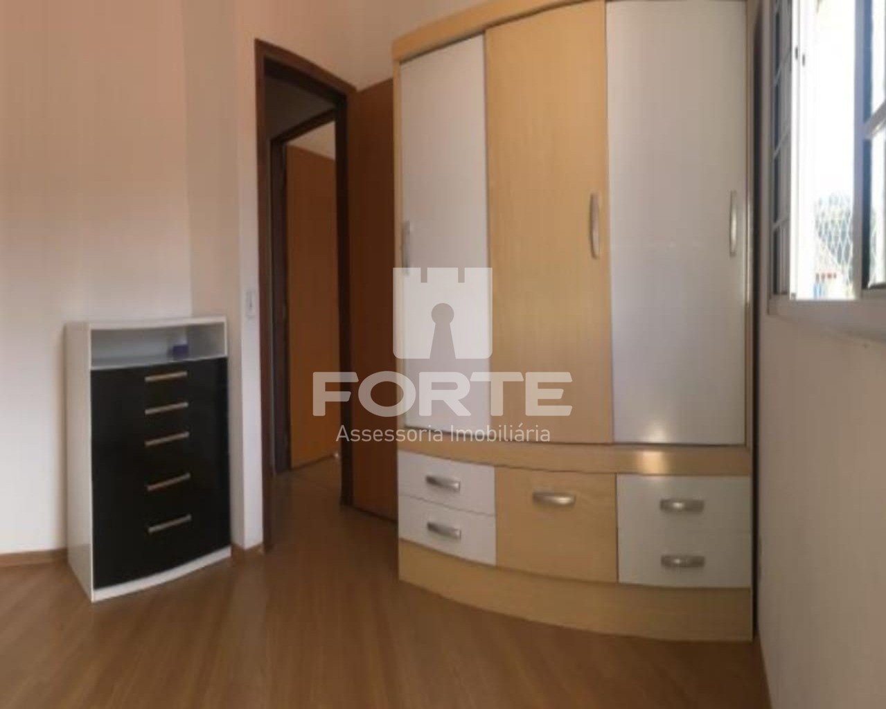 Casa à venda com 3 quartos, 300m² - Foto 8