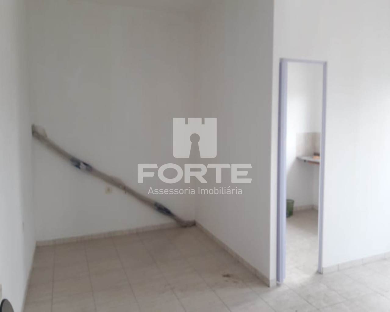 Loja-Salão para alugar, 160m² - Foto 2