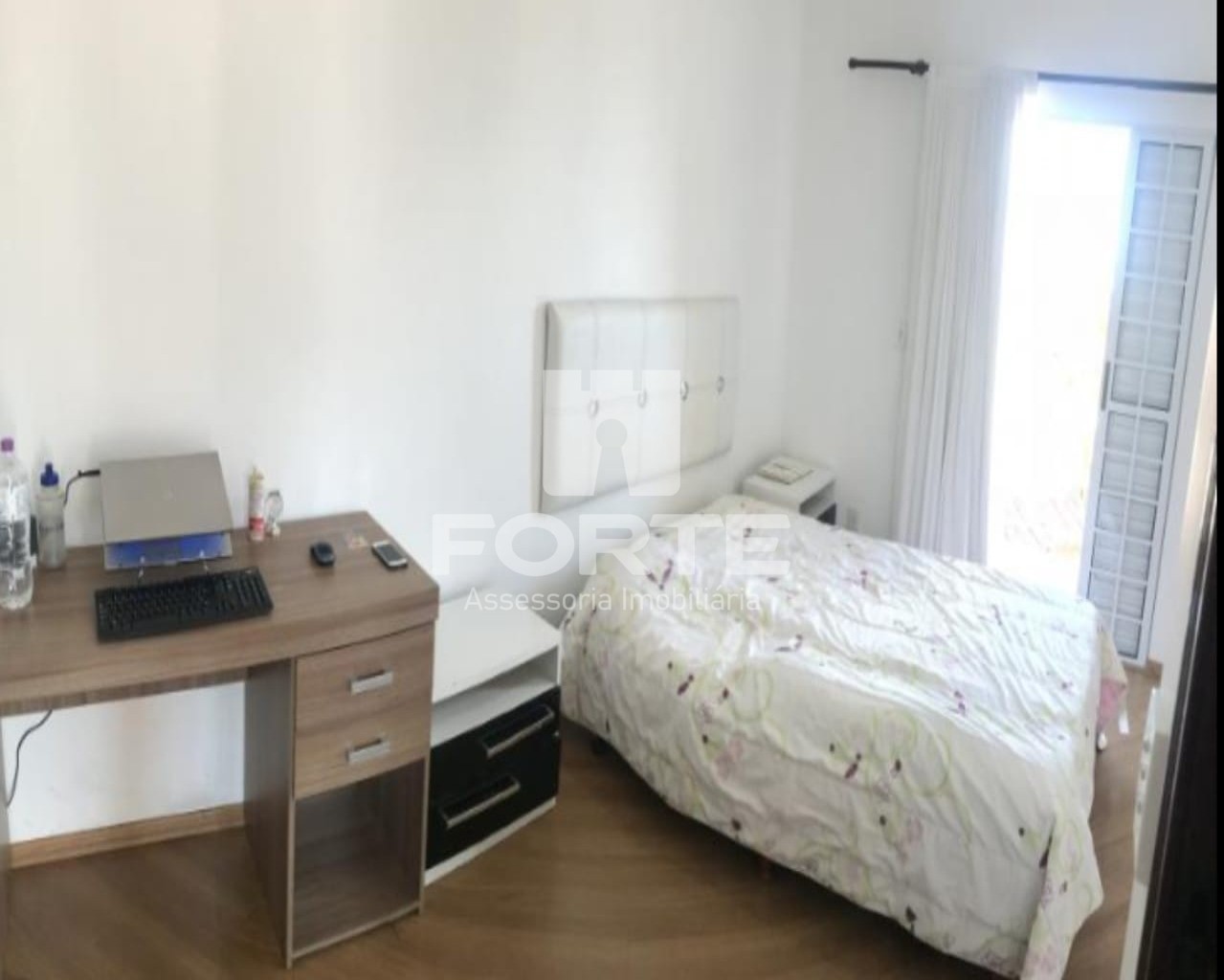 Casa à venda com 3 quartos, 300m² - Foto 22