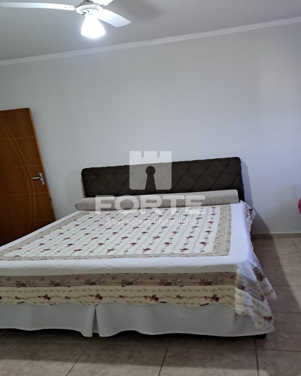 Casa à venda com 3 quartos, 144m² - Foto 14