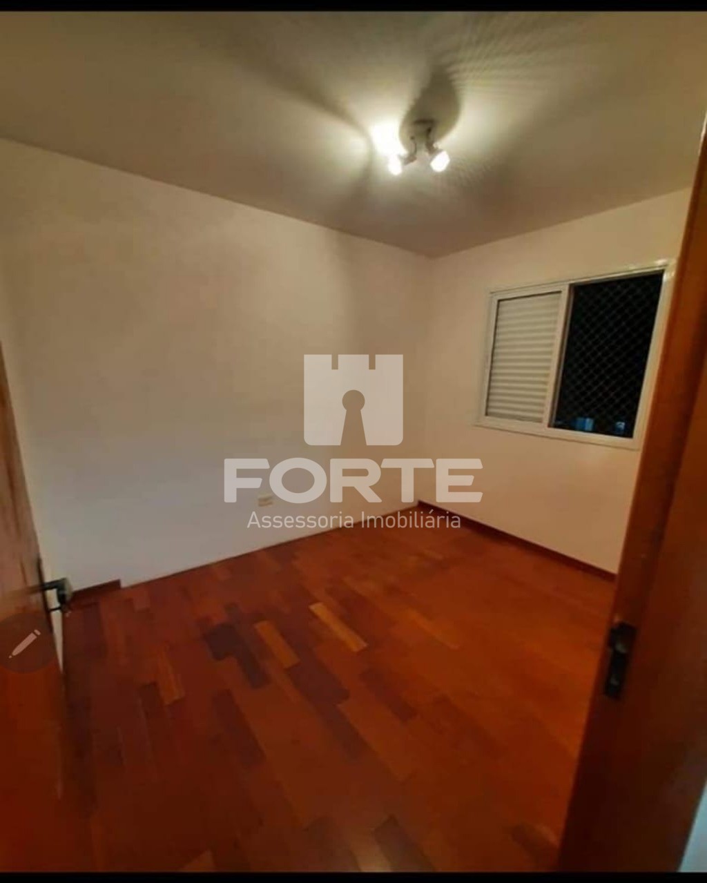 Apartamento à venda com 2 quartos, 47m² - Foto 3