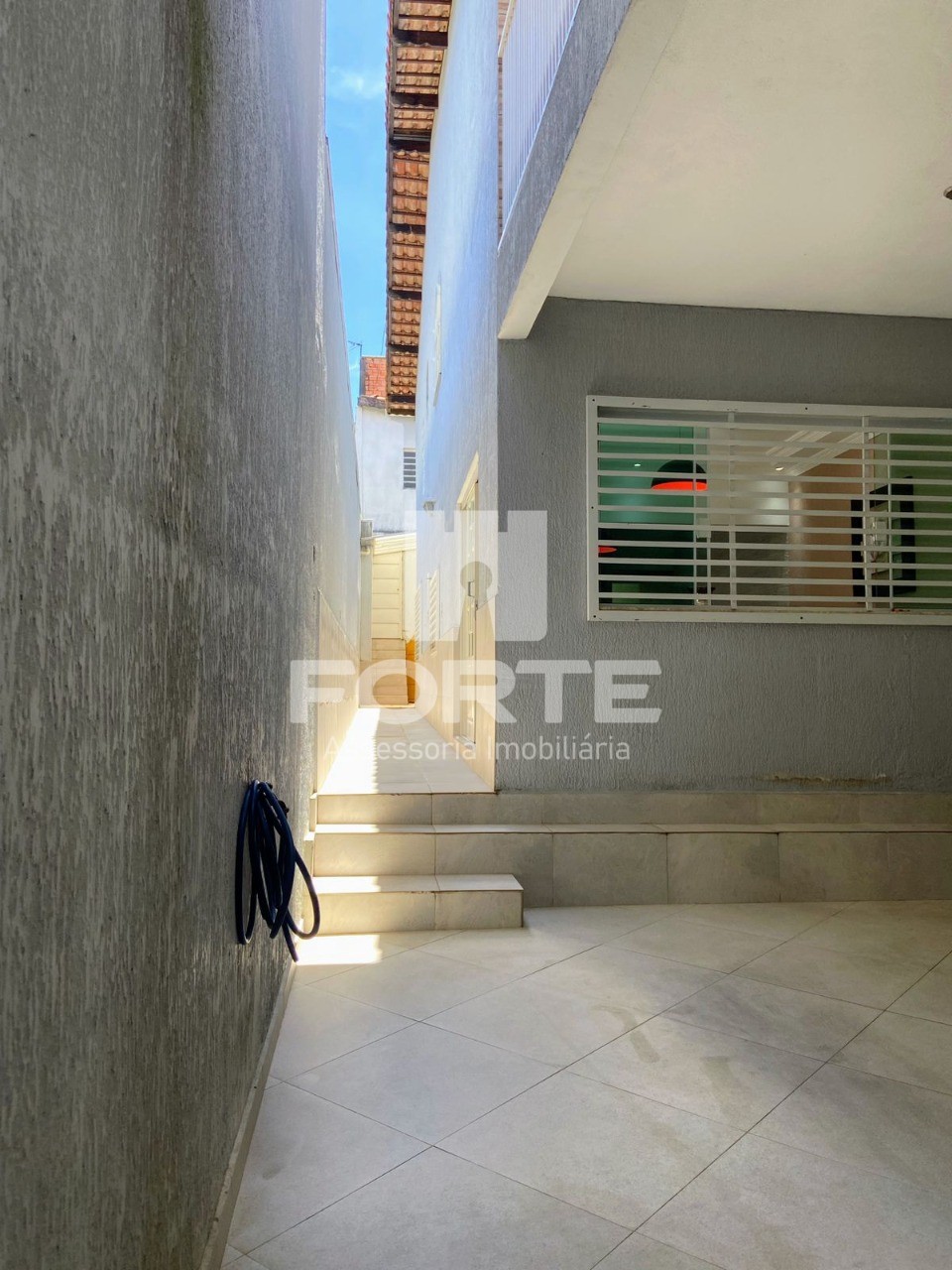 Casa à venda com 3 quartos, 150m² - Foto 11